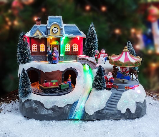 Moments in Time 12.25" Animated Train Station & Carousel Scene Décor